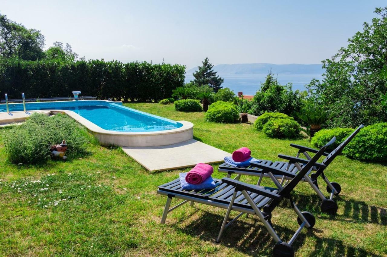 Holiday Home Villa Lion'S House Crikvenica Exterior foto